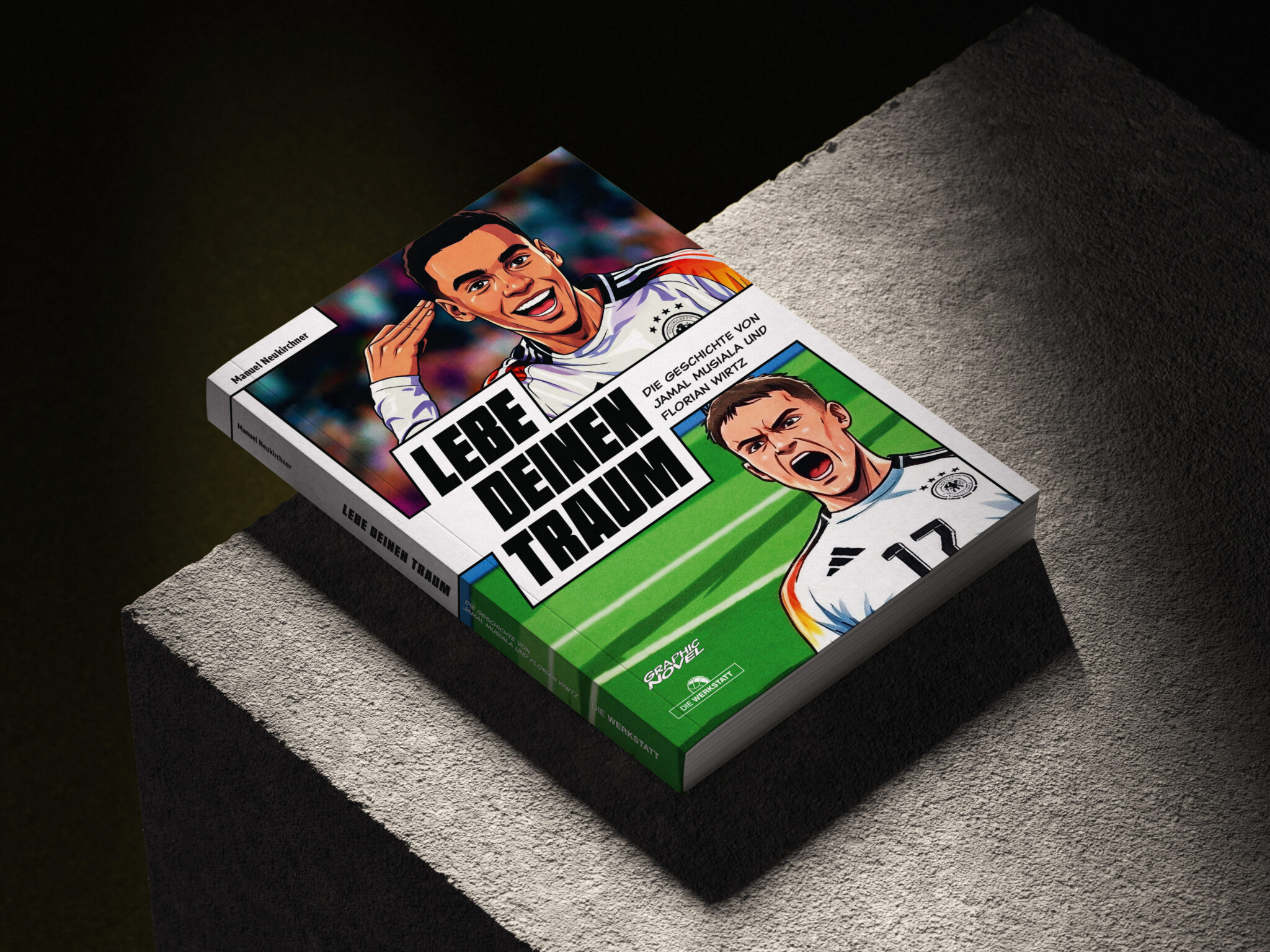 Free_Book_Mockup_SUPERHEROES_Grafik_Novel_1