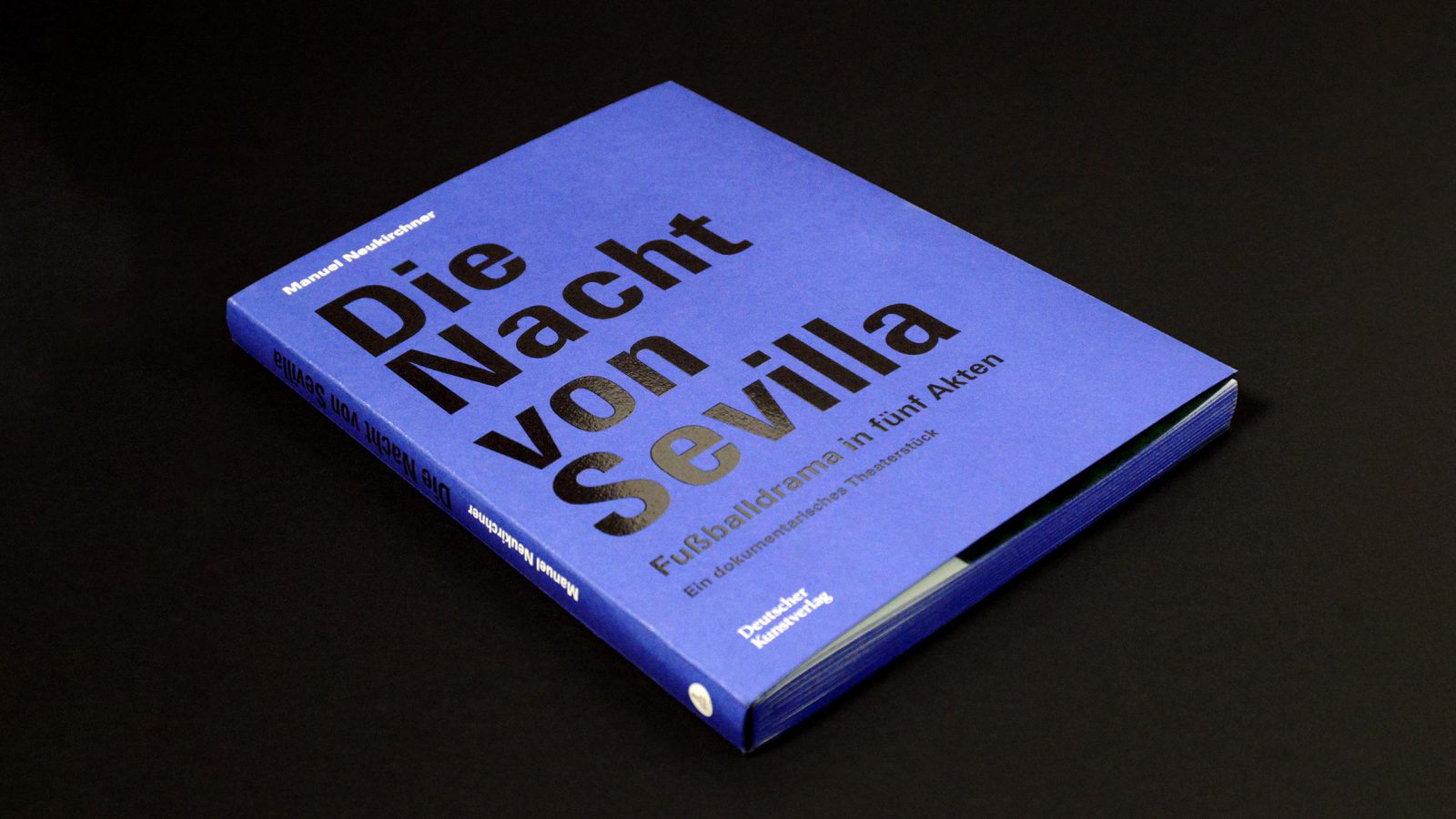24-k-werk-dfm-sevilla-theaterbuch-2(2560x1440)